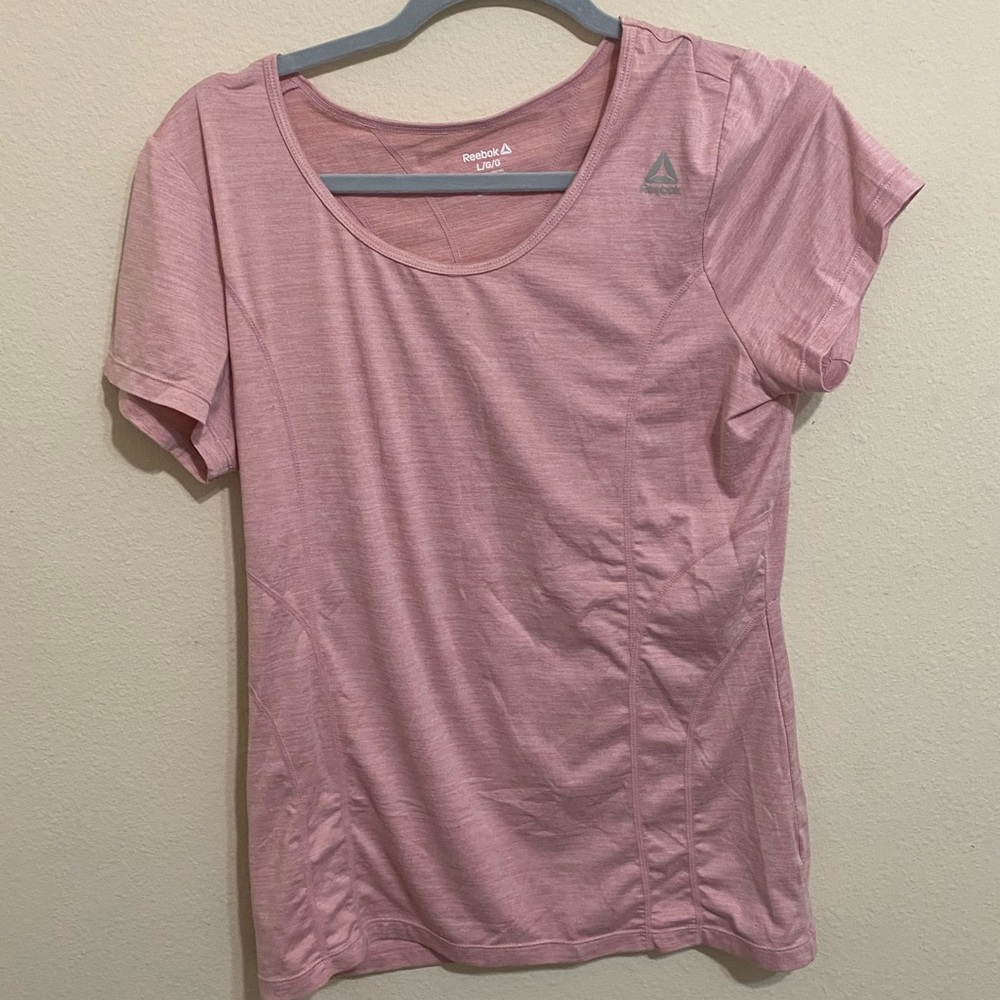 Sports top